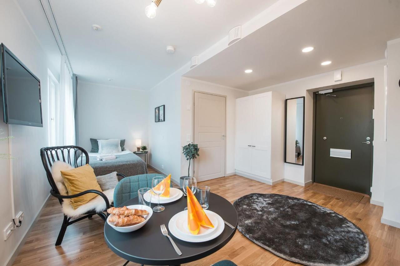 Forenom Serviced Apartments Helsinki Toeoeloe Экстерьер фото
