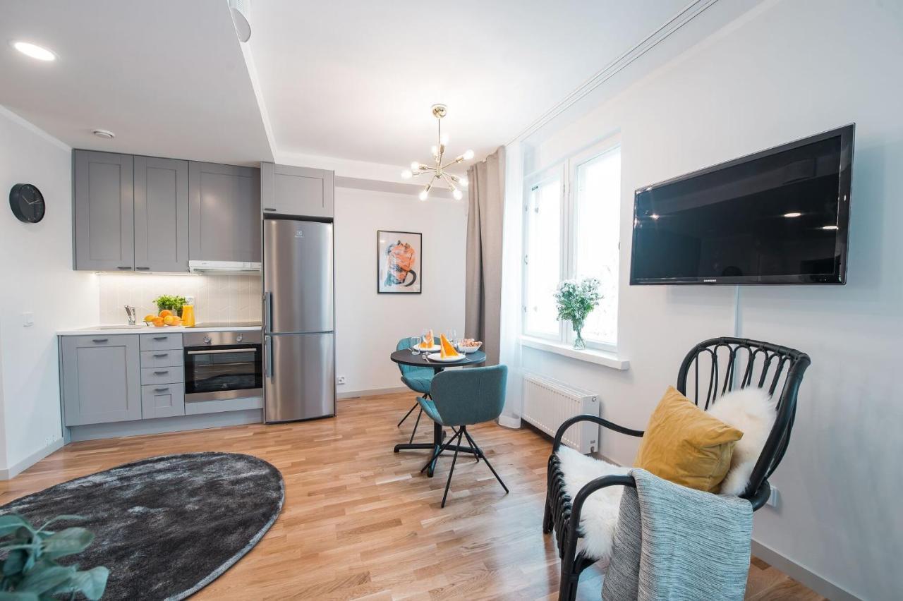 Forenom Serviced Apartments Helsinki Toeoeloe Экстерьер фото